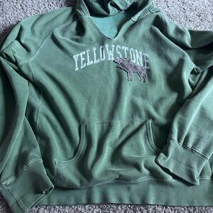 Genuine Merchandise Green Yellowstone Men's Sweater